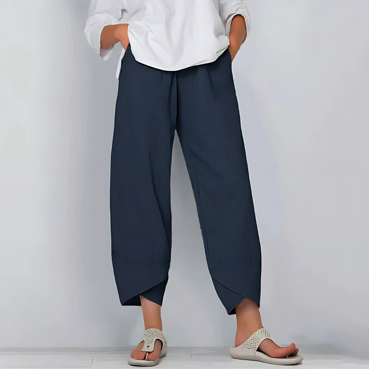 LEILANI - STYLISH PANTS